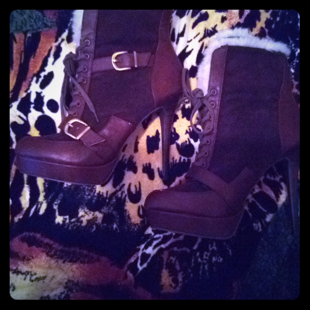 Colin Stuart high heel boots with faux fur